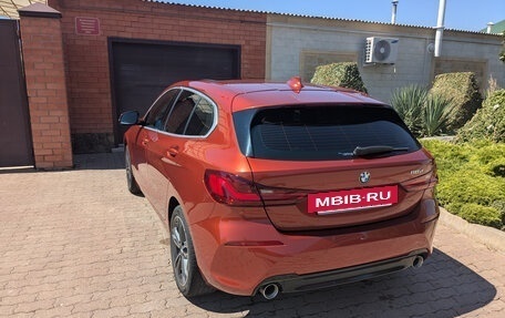 BMW 1 серия, 2020 год, 3 000 000 рублей, 5 фотография