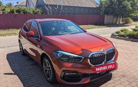 BMW 1 серия, 2020 год, 3 000 000 рублей, 11 фотография