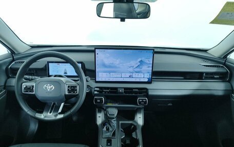 Toyota RAV4, 2026 год, 4 750 000 рублей, 12 фотография