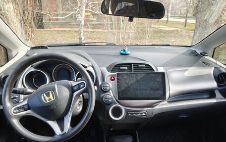 Honda Jazz II рестайлинг, 2009 год, 820 000 рублей, 5 фотография