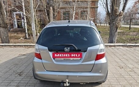 Honda Jazz II рестайлинг, 2009 год, 820 000 рублей, 4 фотография
