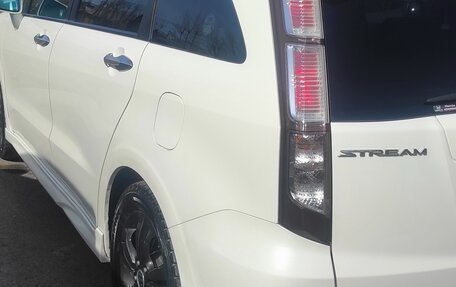 Honda Stream II, 2009 год, 1 050 000 рублей, 10 фотография