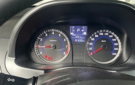 Hyundai Solaris II рестайлинг, 2016 год, 820 000 рублей, 9 фотография