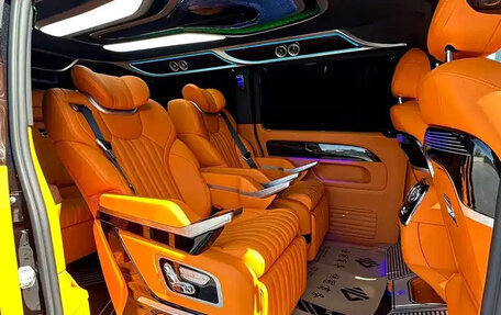 Mercedes-Benz Vito, 2024 год, 7 040 000 рублей, 12 фотография