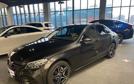 Mercedes-Benz C-Класс, 2019 год, 4 150 000 рублей, 1 фотография