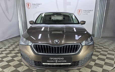 Skoda Rapid II, 2021 год, 1 545 000 рублей, 2 фотография