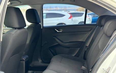 Skoda Rapid I, 2017 год, 1 365 000 рублей, 13 фотография