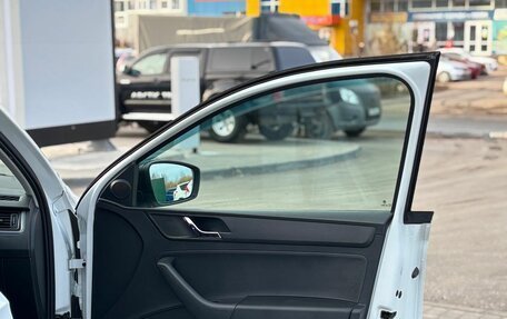 Skoda Rapid I, 2017 год, 1 365 000 рублей, 8 фотография