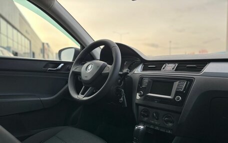 Skoda Rapid I, 2017 год, 1 365 000 рублей, 25 фотография