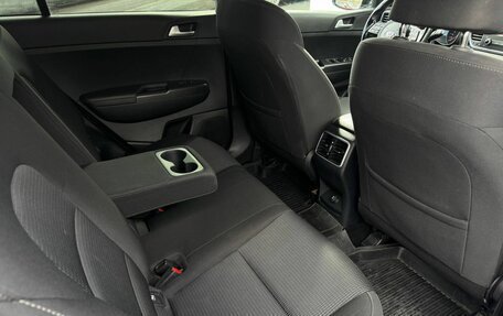 KIA Sportage IV рестайлинг, 2018 год, 2 049 000 рублей, 37 фотография