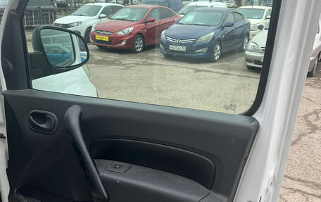 Renault Kangoo II рестайлинг, 2013 год, 550 000 рублей, 14 фотография