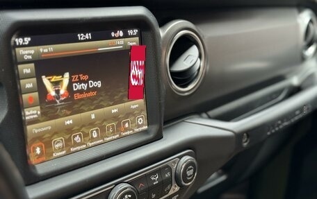 Jeep Wrangler, 2021 год, 7 990 000 рублей, 24 фотография