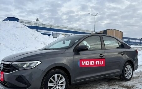 Volkswagen Polo VI (EU Market), 2022 год, 1 570 000 рублей, 2 фотография