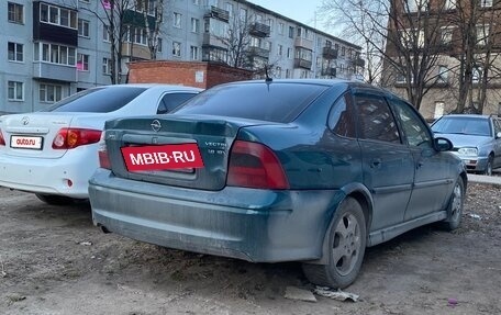 Opel Vectra B рестайлинг, 2000 год, 130 000 рублей, 4 фотография
