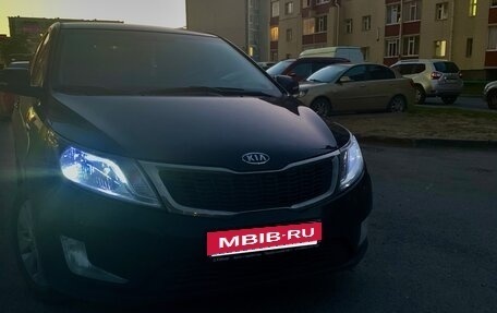 KIA Rio III рестайлинг, 2012 год, 820 000 рублей, 6 фотография