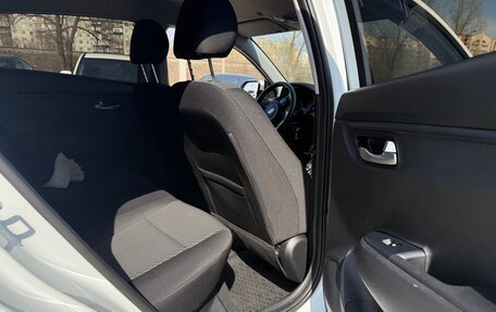 KIA Rio IV, 2019 год, 1 490 000 рублей, 21 фотография