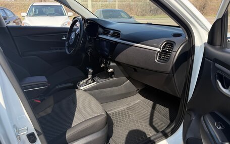 KIA Rio IV, 2019 год, 1 490 000 рублей, 20 фотография