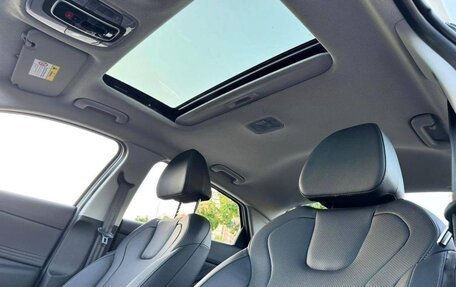 Hyundai Elantra, 2023 год, 1 700 000 рублей, 17 фотография