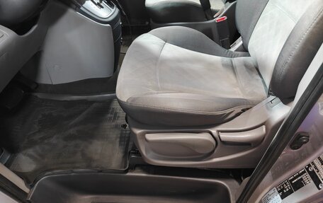 Hyundai H-1 II рестайлинг, 2013 год, 1 250 000 рублей, 17 фотография