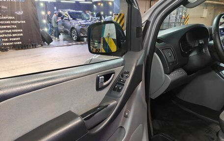 Hyundai H-1 II рестайлинг, 2013 год, 1 250 000 рублей, 18 фотография