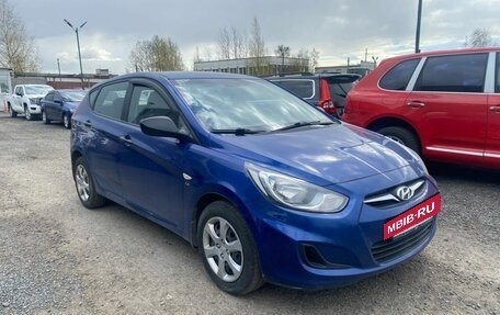 Hyundai Solaris II рестайлинг, 2011 год, 699 000 рублей, 3 фотография