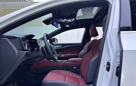 Lexus NX, 2025 год, 5 300 173 рублей, 4 фотография