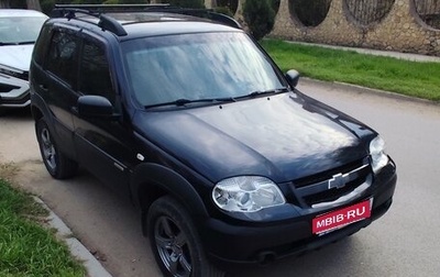 Chevrolet Niva I рестайлинг, 2017 год, 750 000 рублей, 1 фотография