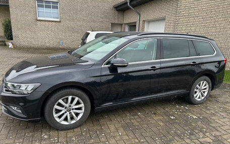 Volkswagen Passat B8 рестайлинг, 2023 год, 3 098 884 рублей, 2 фотография