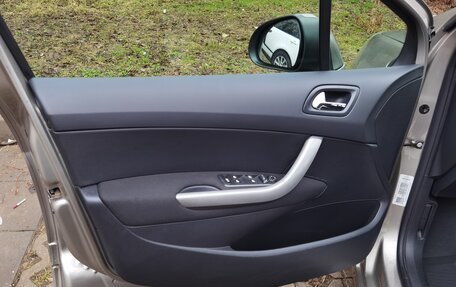 Peugeot 308 II, 2011 год, 680 000 рублей, 18 фотография