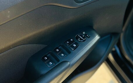 Hyundai Solaris II рестайлинг, 2019 год, 1 399 000 рублей, 17 фотография