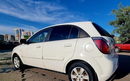 KIA Rio II, 2011 год, 450 000 рублей, 13 фотография