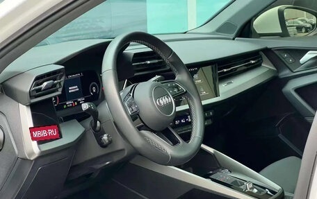 Audi A3, 2023 год, 2 220 000 рублей, 10 фотография