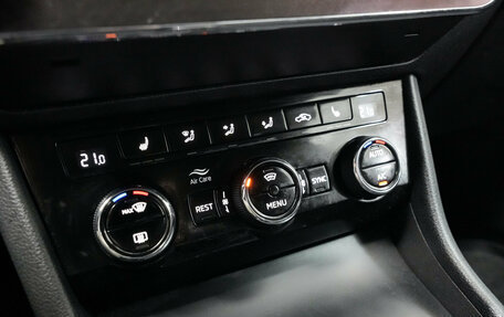 Skoda Superb III рестайлинг, 2017 год, 1 686 000 рублей, 7 фотография