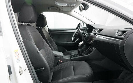 Skoda Superb III рестайлинг, 2017 год, 1 686 000 рублей, 5 фотография