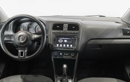 Volkswagen Polo VI (EU Market), 2014 год, 740 000 рублей, 6 фотография