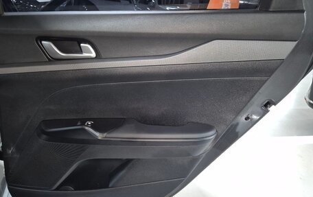 KIA K5, 2023 год, 2 680 000 рублей, 15 фотография