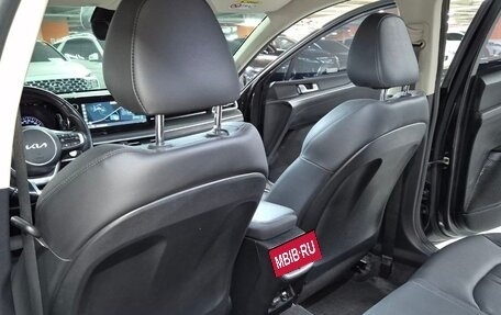 KIA K5, 2023 год, 2 680 000 рублей, 14 фотография