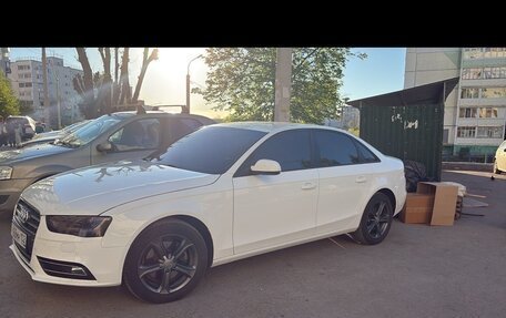 Audi A4, 2012 год, 1 100 000 рублей, 5 фотография