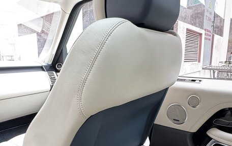 Land Rover Range Rover IV рестайлинг, 2022 год, 11 900 000 рублей, 14 фотография