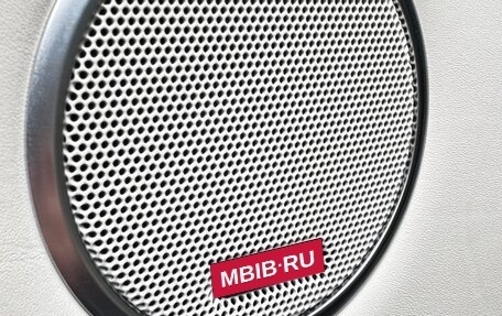 Land Rover Range Rover IV рестайлинг, 2022 год, 11 900 000 рублей, 10 фотография