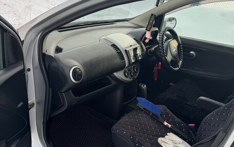 Nissan Note II рестайлинг, 2010 год, 670 000 рублей, 15 фотография