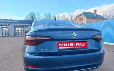 Volkswagen Jetta VII, 2018 год, 1 650 000 рублей, 4 фотография