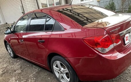 Chevrolet Cruze II, 2010 год, 540 000 рублей, 9 фотография