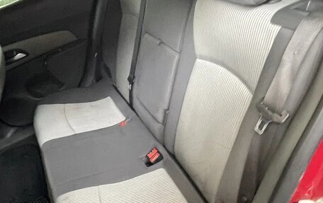 Chevrolet Cruze II, 2010 год, 540 000 рублей, 7 фотография