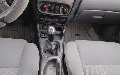 Nissan Almera, 2005 год, 247 000 рублей, 16 фотография