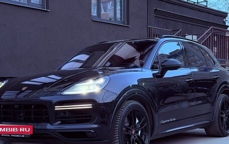 Porsche Cayenne III, 2019 год, 8 990 000 рублей, 3 фотография