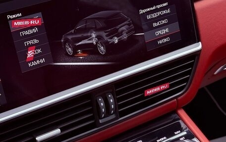 Porsche Cayenne III, 2019 год, 8 990 000 рублей, 25 фотография