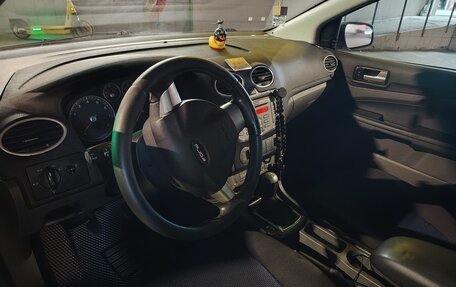 Ford Focus II рестайлинг, 2006 год, 430 000 рублей, 11 фотография