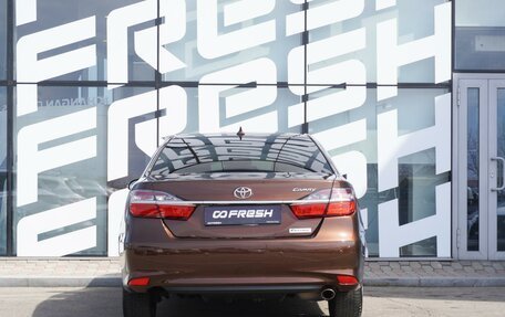 Toyota Camry, 2017 год, 2 250 000 рублей, 4 фотография