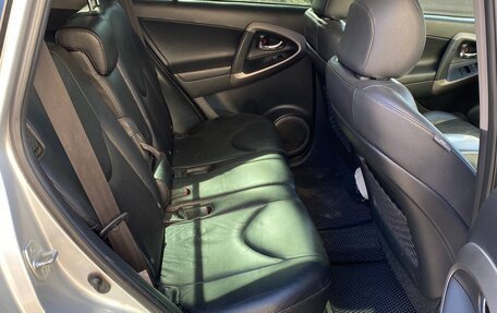 Toyota RAV4, 2007 год, 1 050 000 рублей, 12 фотография